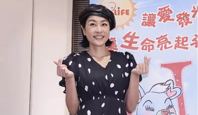 台灣女星唐玲宣布抗癌成功，切除子宮保命，為治病花光百萬積蓄