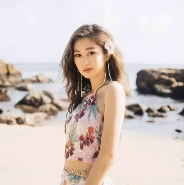 TVB前女星岑麗香宣布復出，不介意穿泳裝拍戲，產後身材恢復理想