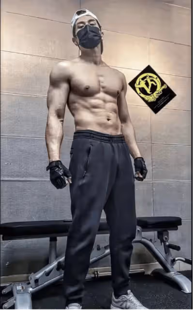 46歲依然單身,苦熬23年票房大賣,開心獲舊愛誇獎,公開擇偶標準