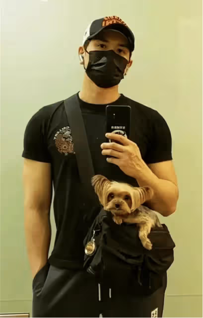 46歲依然單身,苦熬23年票房大賣,開心獲舊愛誇獎,公開擇偶標準