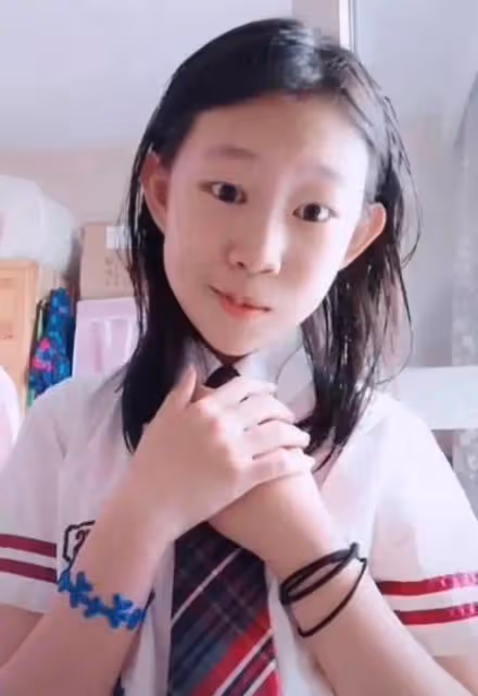 曾因長相太醜被罵像猴,堪稱最丑星二代,如今小瀋陽的女兒讓人高攀不起