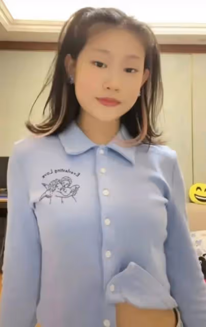 曾因長相太醜被罵像猴,堪稱最丑星二代,如今小瀋陽的女兒讓人高攀不起