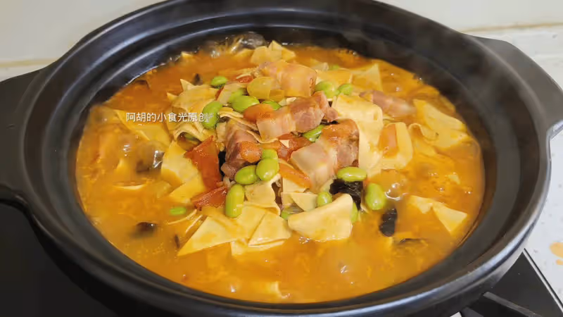 夏天這菜使勁吃,一碗都是高蛋白!燜一燜鮮軟無比,瞬間點燃食慾、超下飯