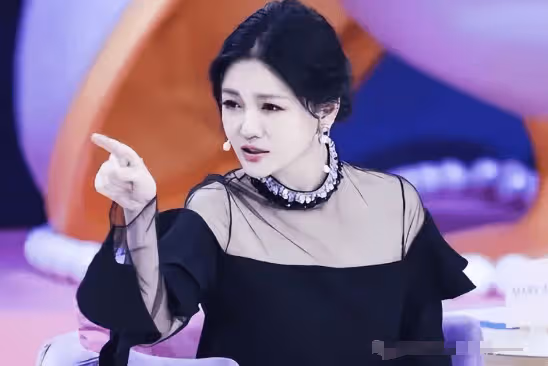 張蘭一呼即應,馬筱梅秒接電話甜蜜喊媽!婆婆很滿足再也不擔心找不到汪小菲了