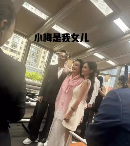 張蘭一呼即應,馬筱梅秒接電話甜蜜喊媽!婆婆很滿足再也不擔心找不到汪小菲了