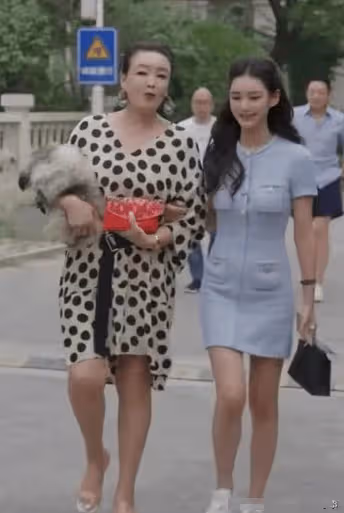 張蘭一呼即應,馬筱梅秒接電話甜蜜喊媽!婆婆很滿足再也不擔心找不到汪小菲了