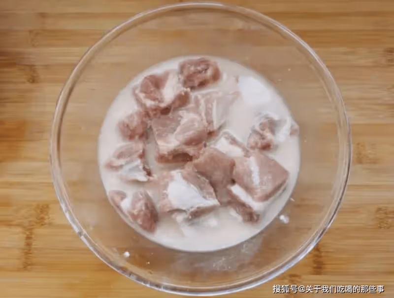 蒸排骨,怎麼做才香軟好吃?教您正確做法,軟嫩不柴,香味十足