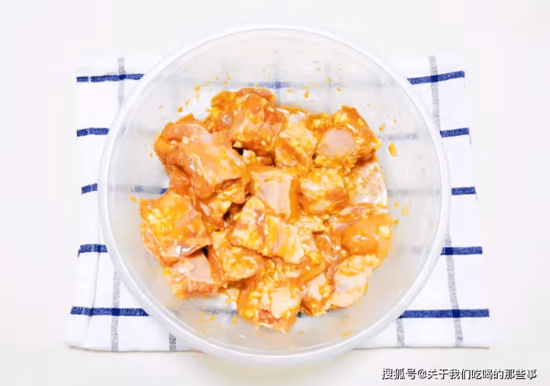 蒸排骨,怎麼做才香軟好吃?教您正確做法,軟嫩不柴,香味十足