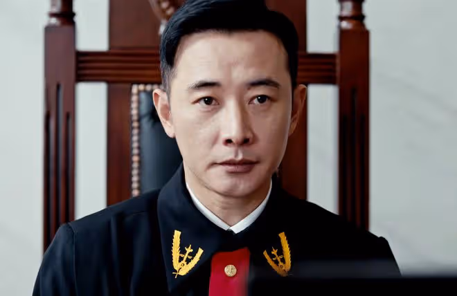 執行法官:楚雲淪為資本幫凶?被穆子風算計,陳啟倫出手對付方強
