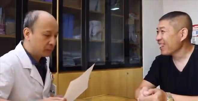 回顧:25歲少女患怪病,肚子一直變大,檢查後竟發現30厘米的腫瘤
