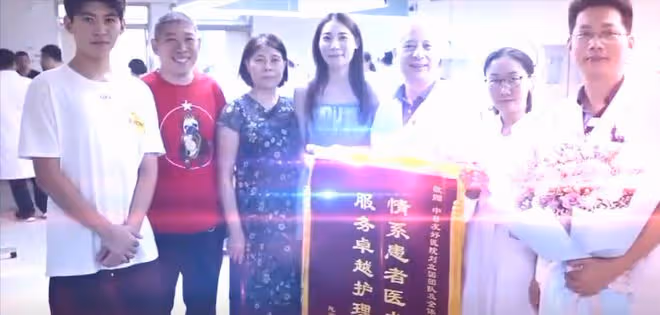 回顧:25歲少女患怪病,肚子一直變大,檢查後竟發現30厘米的腫瘤