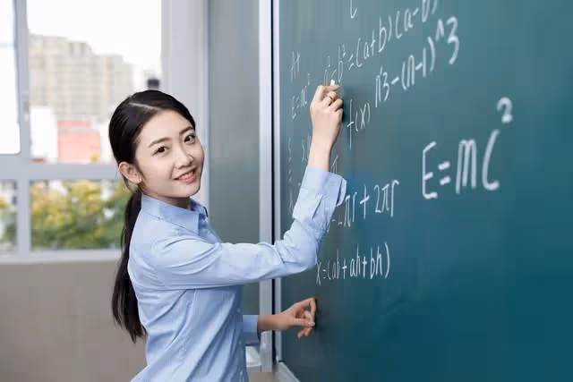 母親反對月薪八千元的公務員女兒嫁給年收入五十萬種地大戶的兒子