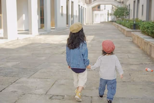 兒媳上門求婆婆帶二胎,婆婆:讓二胎隨你姓你媽帶,我想多活幾年