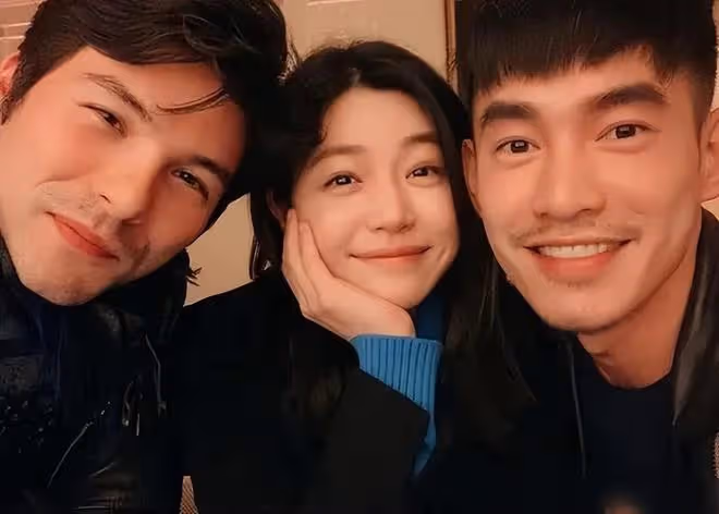 張書豪向歐陽妮妮求婚,交往5年獻上大鑽戒,卻和陳妍希外網曖昧