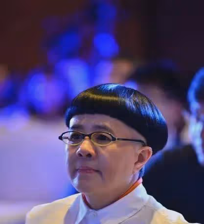 夫妻本是同林鳥,但抱歉,這一次王寧也挽救不了「金龜子」劉純燕