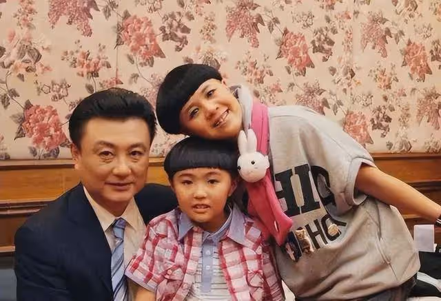 夫妻本是同林鳥,但抱歉,這一次王寧也挽救不了「金龜子」劉純燕