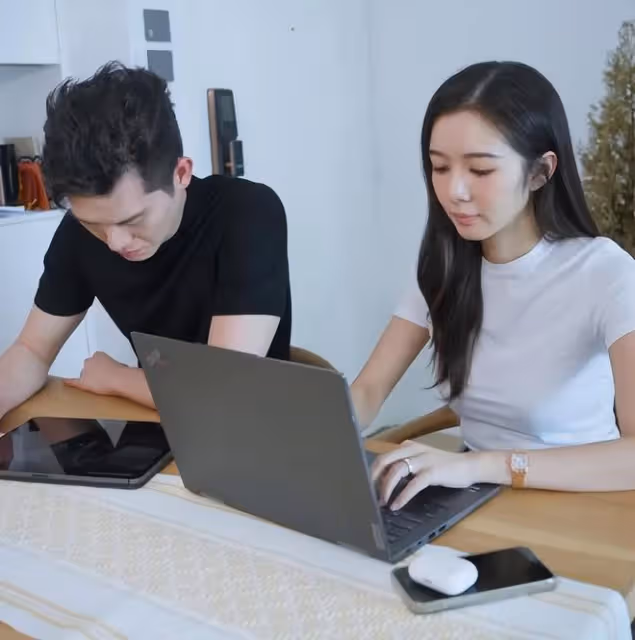 麥明詩結婚3個月,憔悴工作顯疲憊,婚姻和事業都抓在手裡的港姐