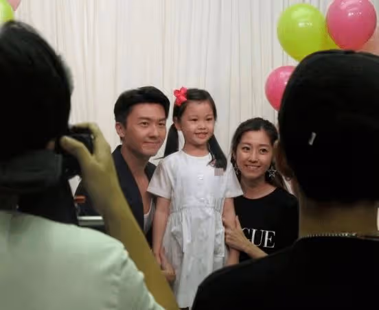 TVB女星下月產子!獲黃翠如和陳自瑤慶生!三大女神僅一人沒當媽