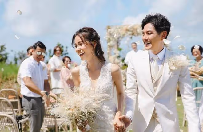 TVB女星下月產子!獲黃翠如和陳自瑤慶生!三大女神僅一人沒當媽