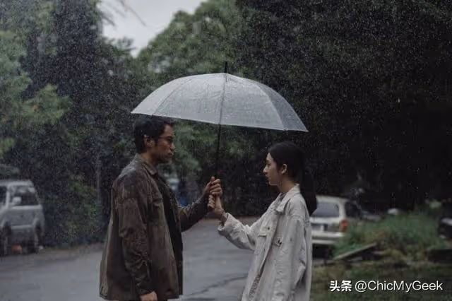 才主演了一部劇，她就被稱小周迅！