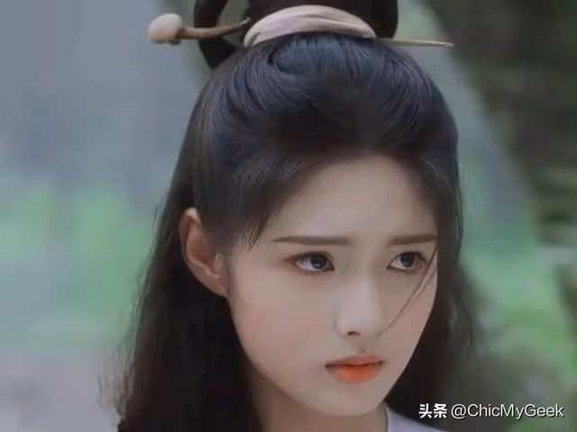 《墨雨雲間》她演個婢女美過女主吳謹言，才15歲？