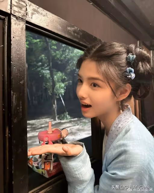 《墨雨雲間》她演個婢女美過女主吳謹言，才15歲？