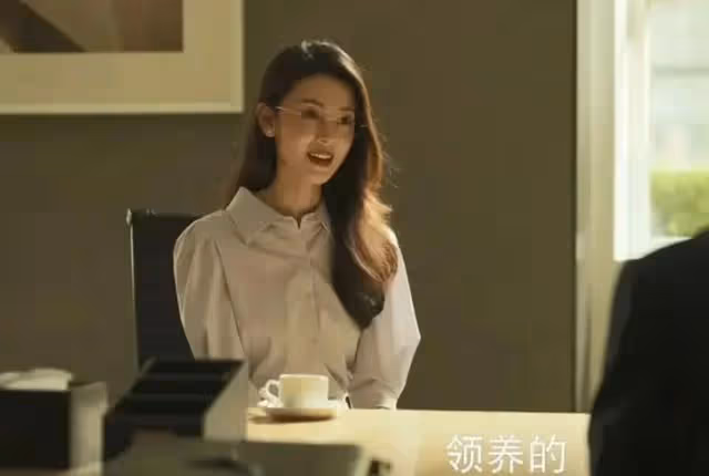 一個56,一個39,《玫瑰的故事》兩位金牌配角,拯救了觀眾的血壓