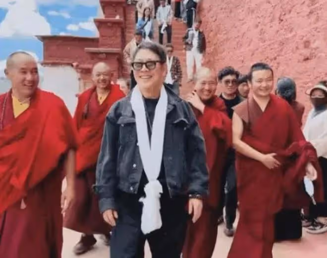萬萬沒想到,61歲的李連杰竟以這種方式,丟了最後的「體面」!