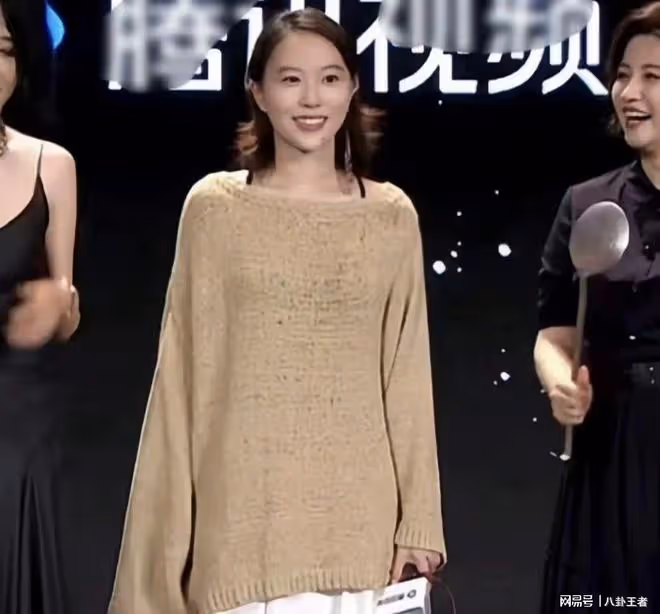 娛樂圈關係戶扎堆！竇靖童首演電視劇，近照神似王菲，演技被群嘲