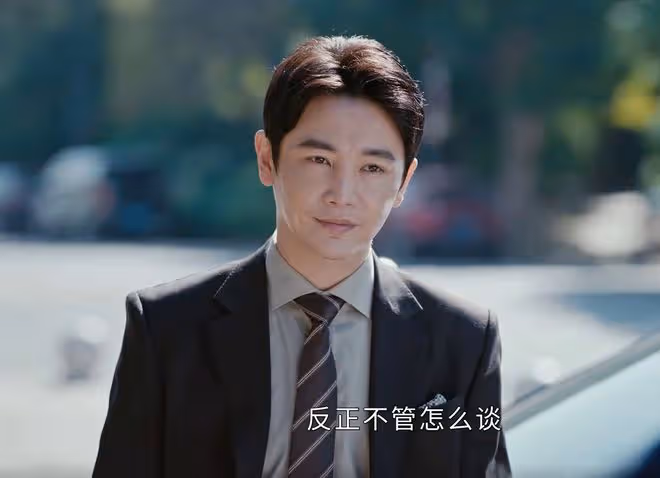 《執行法官》直到楚雲父親身份曝光,穆子風還不知,自己抱錯大腿