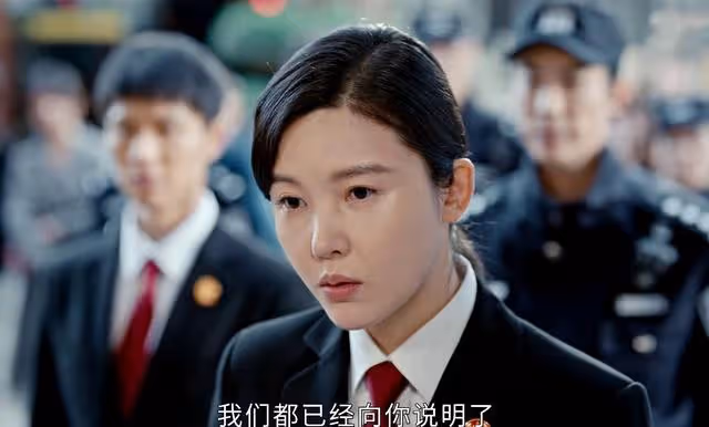 執行法官：楚雲淪為資本幫凶，被穆子風算計，陳啟倫出手對付方強