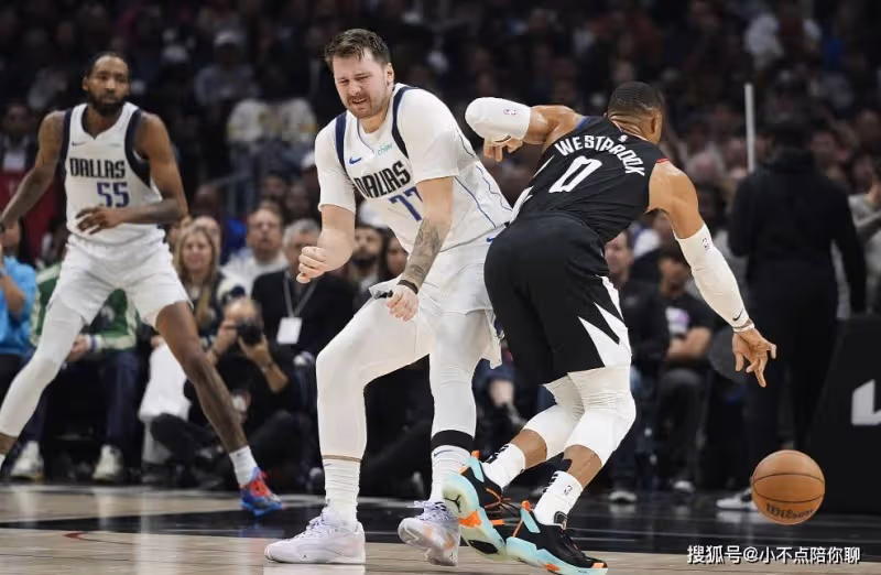1年400萬美元,被迫重返快船!NBA退步最快球星,你已經很難奪冠