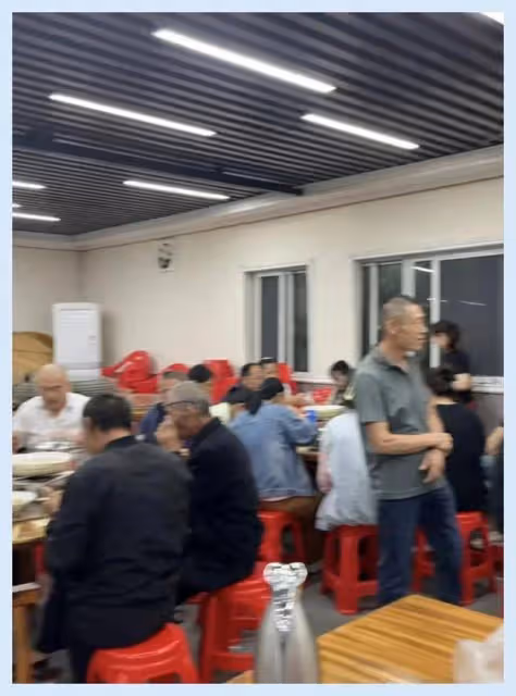 孫海洋大哥出錢操辦父親葬禮酒席,大哥罕見出鏡,沒蹭過弟弟熱度