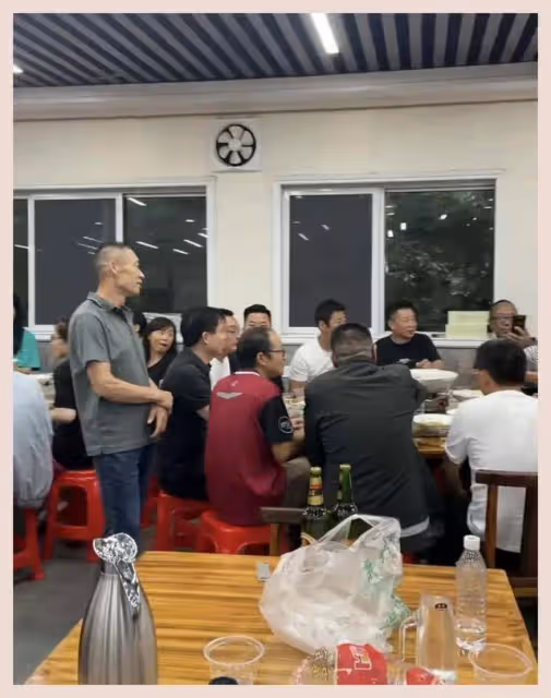 孫海洋大哥出錢操辦父親葬禮酒席,大哥罕見出鏡,沒蹭過弟弟熱度
