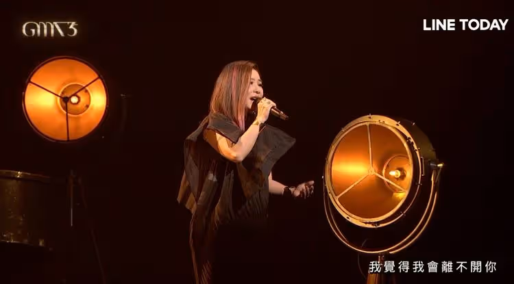 51歲金曲歌后順子一開唱全場起雞皮疙瘩　網友驚問「年輕人認識她嗎」？