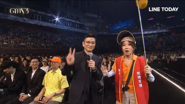 金曲獎/鏡頭一拍評審團「消失4年男歌手突現身」!PTT驚:變圓了沒認出