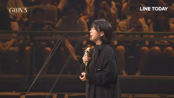 金曲獎/經紀人「草東不只4人」講到哭了!悲悼3年前猝逝鼓手:謝謝凡凡