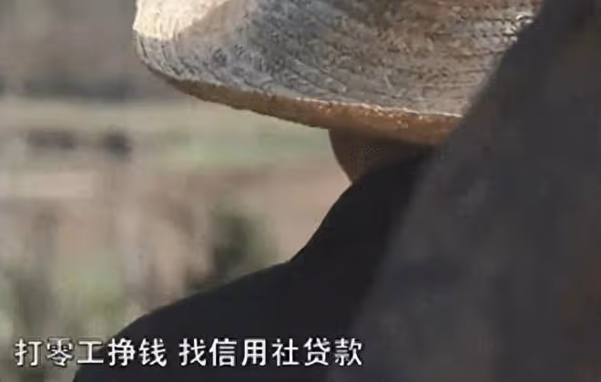 回顧湖南21歲姑娘見義勇為被捅9刀,小伙不離不棄34年,摯愛一人