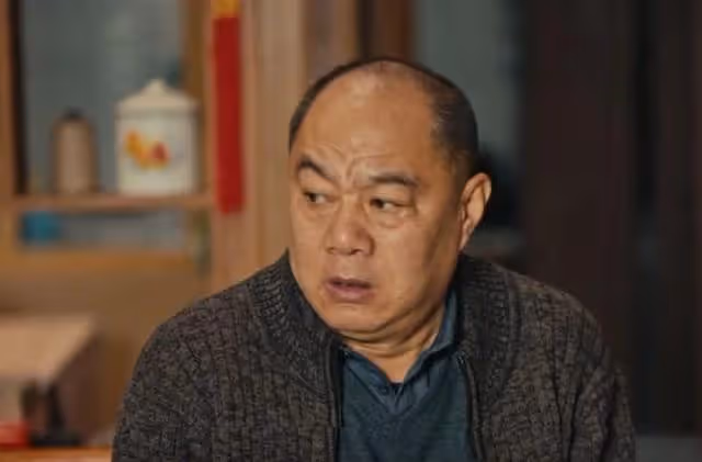 執行法官:董明入獄前一句話,齊麟慘遭停職調查,楚雲霸氣護夫