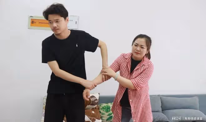 結婚後我發現丈夫有隱疾,要離婚,卻被對方告上法庭索要18萬彩禮