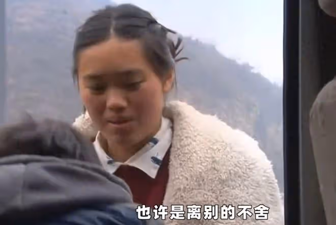 回顧14歲男孩獨守大山6年,只有一頭豬陪伴,每年僅有500元生活費