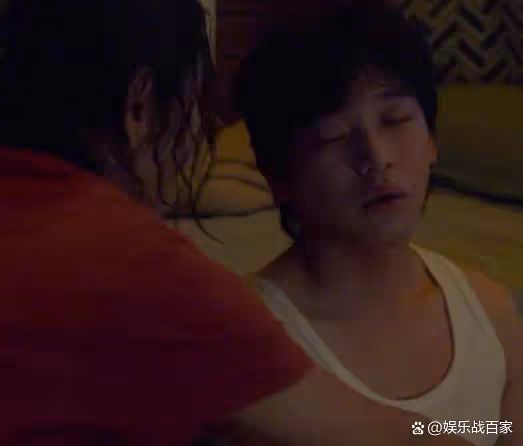 《雲邊有個小賣部》：電影上映被罵上熱搜？來看看原著黨怎麼說