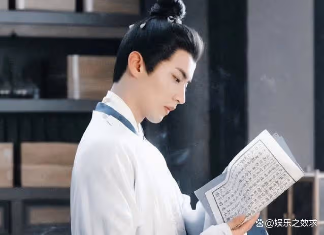 於正新劇《臨江仙》陣容眼熟，《墨雨雲間》大半演員來了