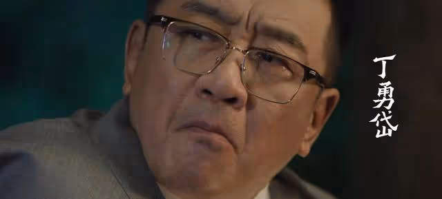 張譯又官宣新劇，看到配角陣容後，網友：衝著《狂飆》來的