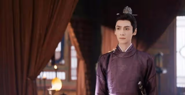 這一次,43歲素顏的謝霆鋒,給娛樂圈擦脂抹粉的男星上了一課