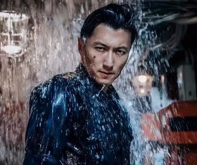 謝霆鋒44歲仍少年感十足,入行以來都不化妝,看起來像34歲