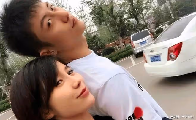 迪麗熱巴躺槍!王雨馨喊話前夫黃景瑜放過彼此,疑男方新劇要熱度