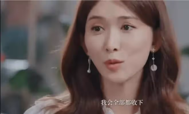 林志玲露臉日本棒球開幕式，49歲緊身褲開球，好狀態被贊：奇蹟！