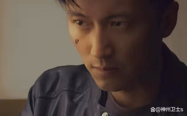 《海關戰線》票房日冠!謝霆鋒用實力說話,資本被「啪啪」打臉啦