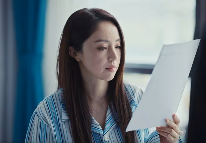 執行法官：嚴迪寧毀掉右手，也不願給前夫500萬，楚雲又做錯？